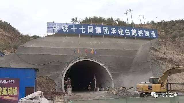 渭武高速建设最新进展报告