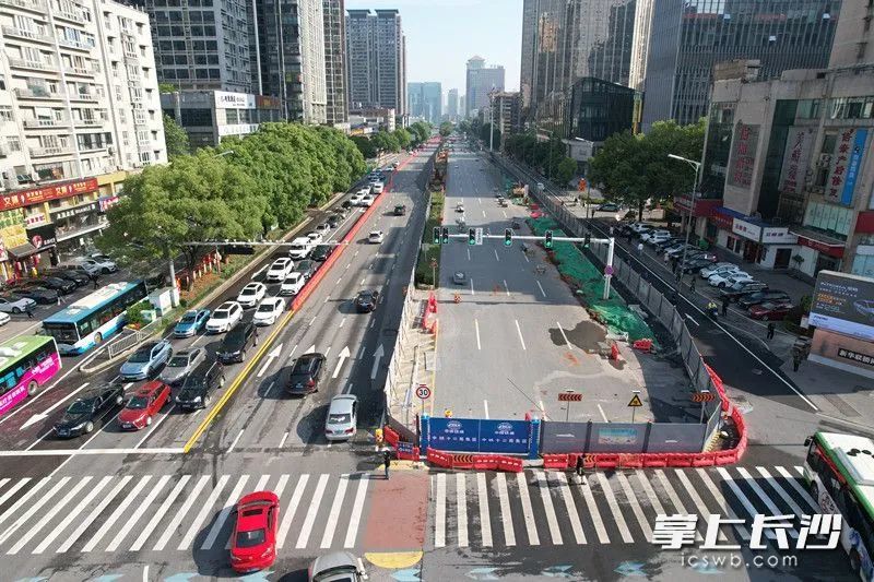 雨花街道交通优化提升居民出行体验新闻报道