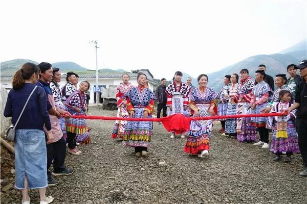 火地村委会交通设施大升级，村民出行体验显著提升